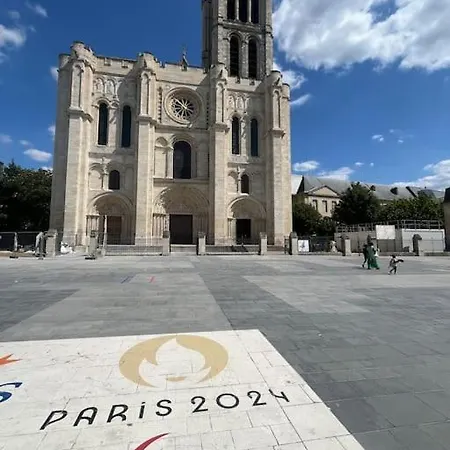 Basilique Metro 13 Apartment Saint-Denis  Exterior photo